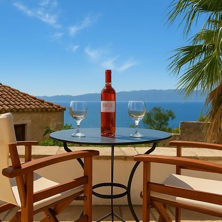 Menexes Suites Monemvasia Extérieur photo