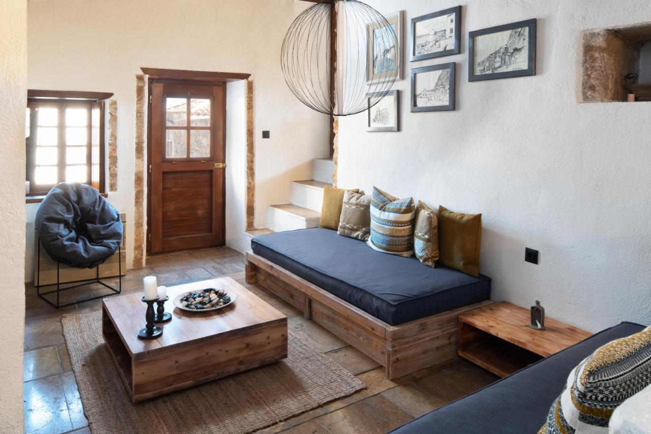 Menexes Suites Monemvasia Extérieur photo