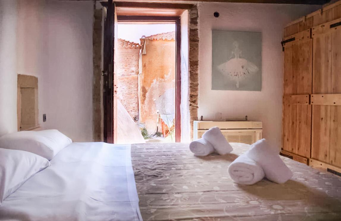Menexes Suites Monemvasia Extérieur photo
